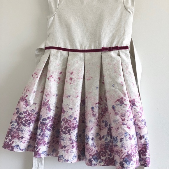 Girls dress - Picture 2 of 4